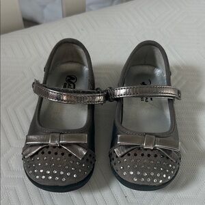Naturino Metallic Silver Mary Jane Shoes with Bow and Studs